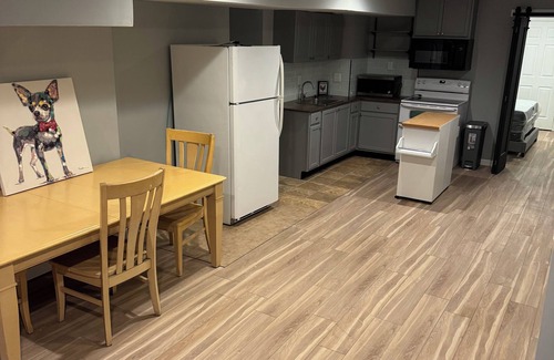 Hanover Apartment | Newly renovated getaway