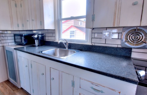North Beach Apartment | Newly Renovated, Rustic Decor Surf City Apartment.
