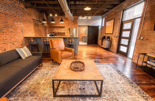 Downtown Ruston Apartment | Newly renovated studio apartment in downtown Ruston, La!
