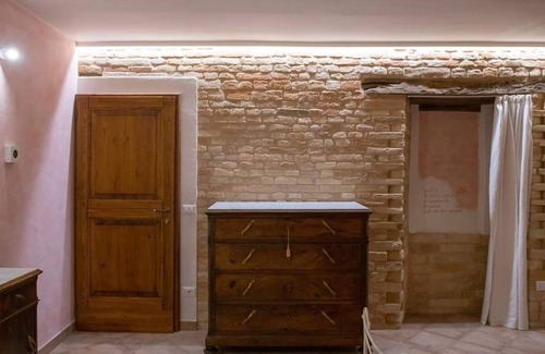 Corridonia House | Newly restored country house with private pool and fabulous mountain views
