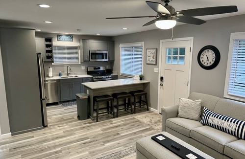 St. Helen House | Newly updated 2 bedroom home just minutes to the Lake and ORV Trails!