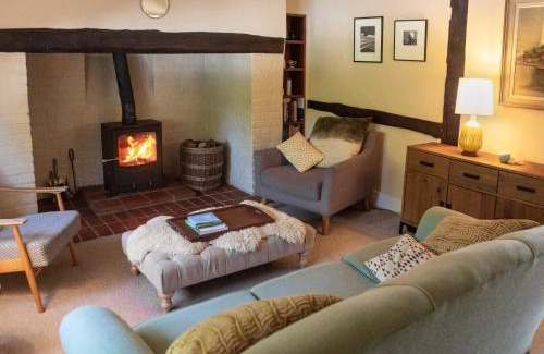 Plumpton Green House | Newstead Farmhouse