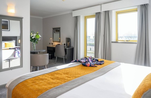 Wexford Hotel | Newtown Park Hotel