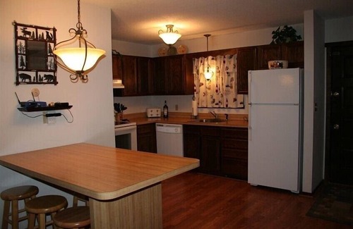 Village at Camelback House | Next door to Camelback Resort, close to Outlets, Casino, Restaurants