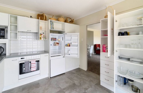 Ngongotaha Apartment | Ngongotaha Lakeside Lodge- Lakeview Apartment