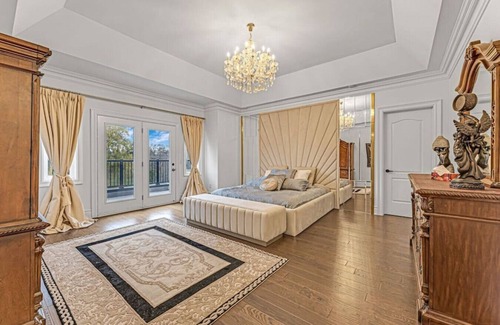 King City House | NGTA - 49 Lavender Valley Rd (4B) · Luxurious Home in King City w/ High End Furnishing