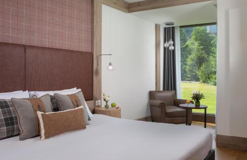 Alagna Valsesia Hotel | NH Collection Alagna Mirtillo Rosso