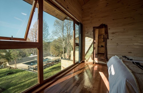 Pucon Hotel | Ni-Newen