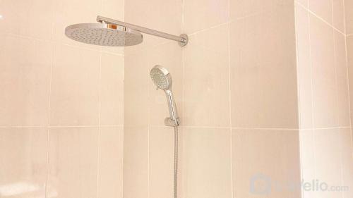 Mampang Prapatan Apartment | Nice and Comfy 2BR at Samara Suites Apartment By Travelio
