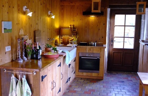 Saint-Pierre-le-Vieux Apartment | Nice apartment in Olsberg