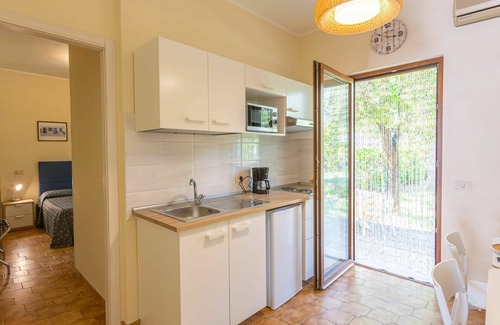Francavilla al Mare Apartment | Nice apartment for 5 guests with A/C, WIFI, TV, terrace and parking