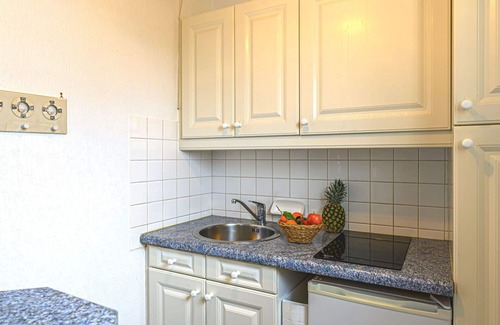La Trinite-sur-Mer Apartment | Nice apartment for 2 guests with WIFI and TV