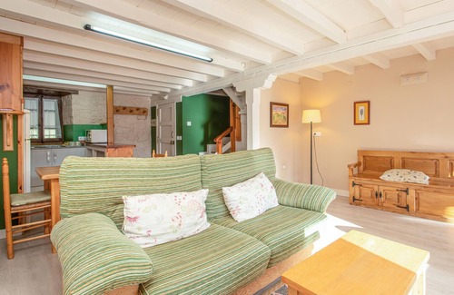 Cabezon de Liebana Apartment | Nice apartment in Cabezon de liebana