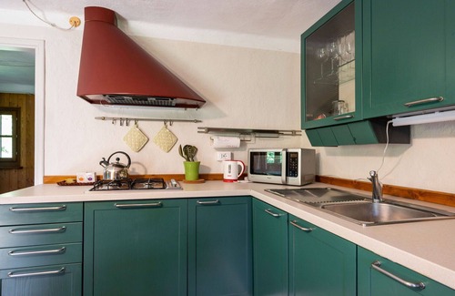 San Damiano Macra Apartment | Nice apartment for 4 guests with TV, patio, pets allowed and parking