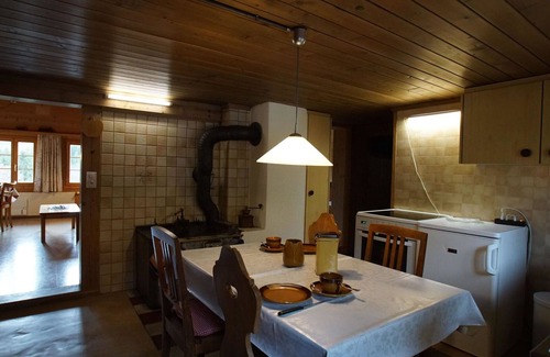 Boltigen Apartment | Nice apartment for 5 guests with WIFI and balcony