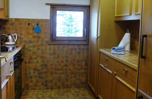 Sils-Maria Apartment | Nice apartment for 6 guests with WIFI, TV, balcony, pets allowed and parking