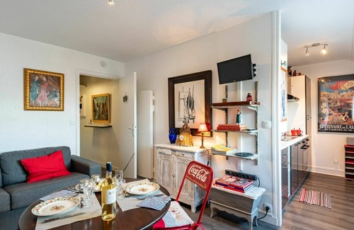 Morbihan Apartment | Nice apartment for 2 guests with WIFI, TV and pets allowed