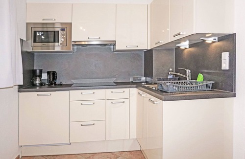 Imst Apartment | Nice apartment for 2 guests with WIFI, TV, patio and parking