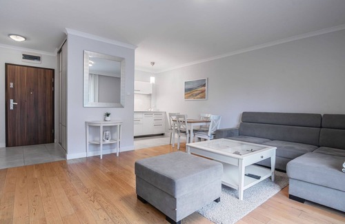 Ustka Apartment | Nice apartment for 3 guests with WIFI, TV, balcony and panoramic view
