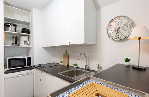 Lancieux Apartment | Nice apartment for 4 people with WIFI, balcony and parking