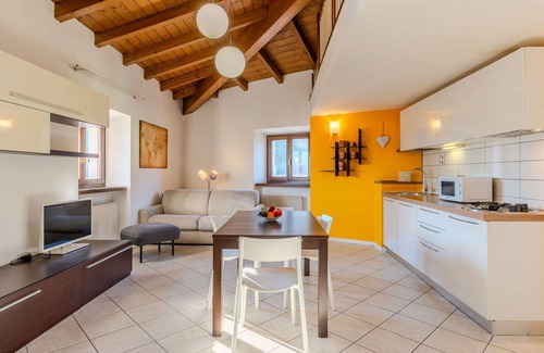 Arco Apartment | Nice apartment for 4 guests with A/C, WIFI, TV and parking