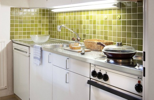 Falera Apartment | Nice apartment for 4 people with WIFI, pool, TV, balcony, panoramic view and parking