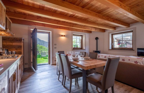 Introd Apartment | Nice apartment for 4 people with WIFI, TV and parking