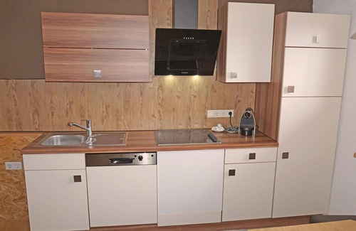 Flirsch Apartment | Nice apartment for 5 people with WIFI, TV, patio, pets allowed and parking
