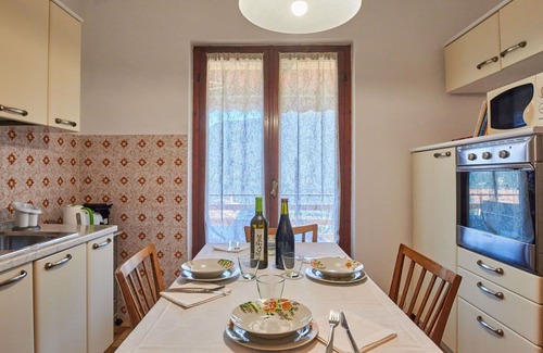 Corrido Apartment | Nice apartment for 6 people with WIFI, TV, patio, pets allowed and parking