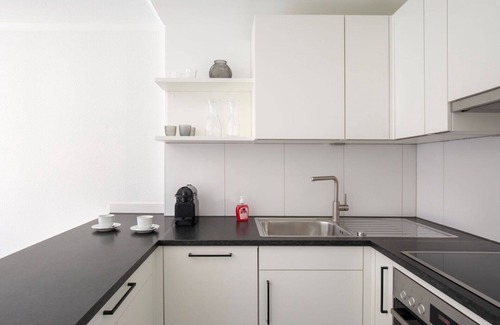 Ronco sopra Ascona Apartment | Nice apartment for 4 people with WIFI, TV, patio, pets allowed, panoramic view and parking
