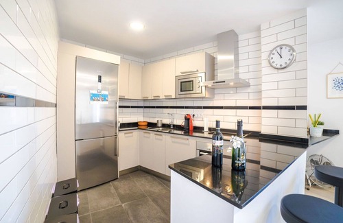 Binissalem Apartment | Nice apartment for 6 guests with A/C, WIFI, TV, patio and parking