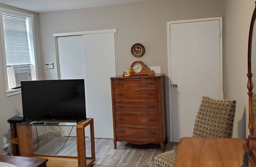 Mill Basin Apartment | Nice apartment in good area close to JFK airport