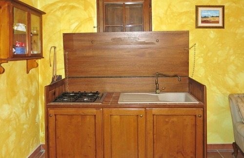 Casalbordino House | Nice apartment in villa for 6 guests with pool, WIFI, TV, terrace and parking