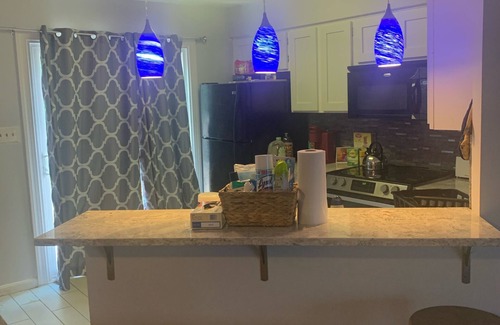 Odenton House | Nice clean townhome in the middle of everything mall, airport, DC, Baltimore ect