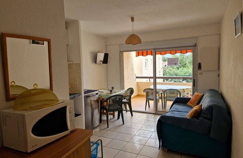 Marseillan Plage Apartment | Nice flat in a residence with a pool