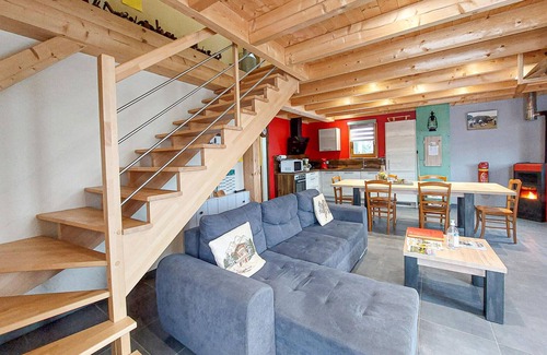 La Longeville House | Nice home in La Longeville with WiFi