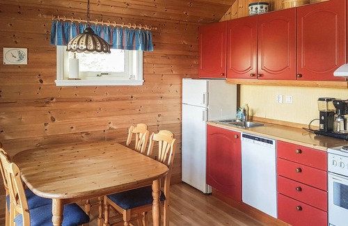 Oystese House | Nice home in øystese with sauna