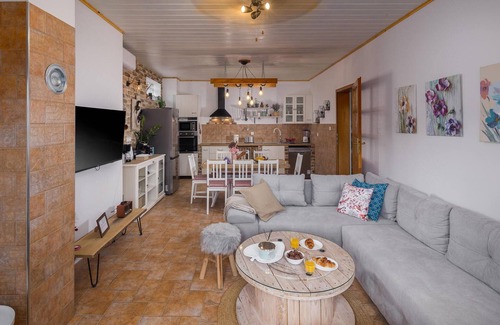 Rakotule House | Nice home in Rakotule with WiFi