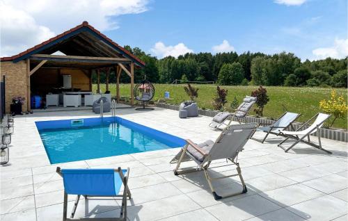 Faszcze House | Nice Home In Stare Sady With Kitchen