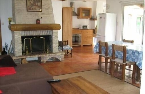 Lalinde House | Nice house 2 bedrooms lalinde surrounded by nature, streams, and river view
