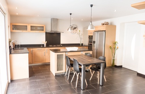 Salleles-d'Aude House | Nice house private pool in charming village crossed by the canal