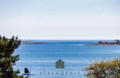 Sissehall House | Nice house with a panoramic view of the sea on beautiful Hasslo outside Karlskrona