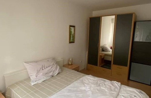 Nymphenburg Apartment | Nice little two room apartment in Nymphenburg