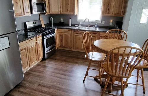 Linwood House | Nice private secluded location sits on 20 wooded acres.
