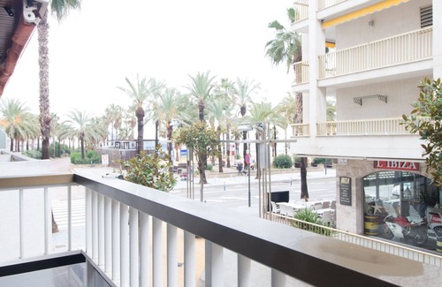 Salou City Centre Apartment | Nice renovated apartment for 7 people located in Salou a few meters to the beach