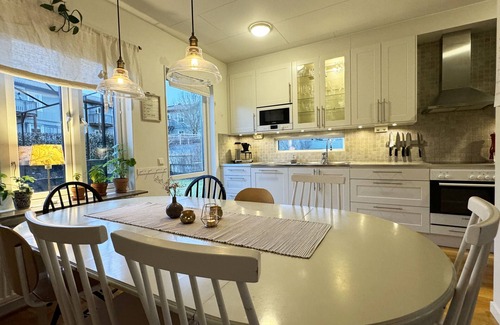 Landvetter House | Nice semi-detached house in central Landvetter | SE08054
