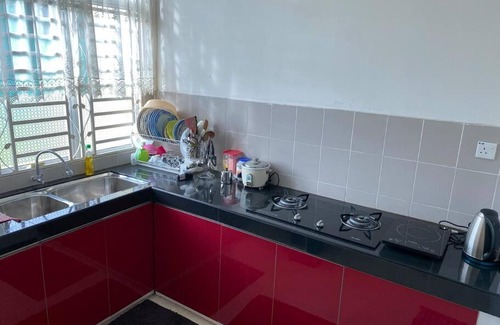 Baru Sikamat House | Nice Seremban 2 1/2 storey house with 4 rooms