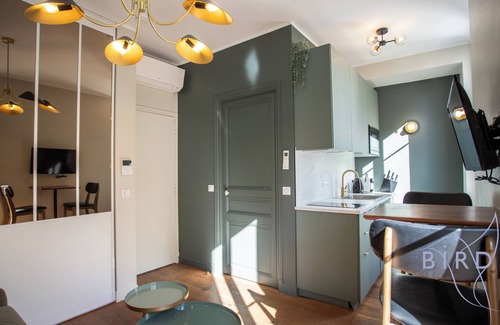 Antibes Old Town Apartment | Nice Studio OLIVETTE