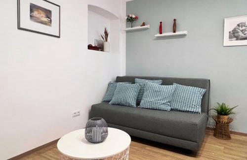 Links der Wertach-Nord Apartment | nice2be Lions Love - Augsburg Zentrum