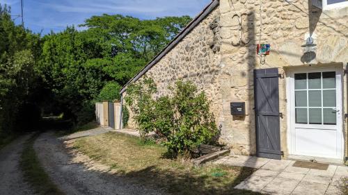 Fargues-Saint-Hilaire House | Nicely renovated wine-grower house
